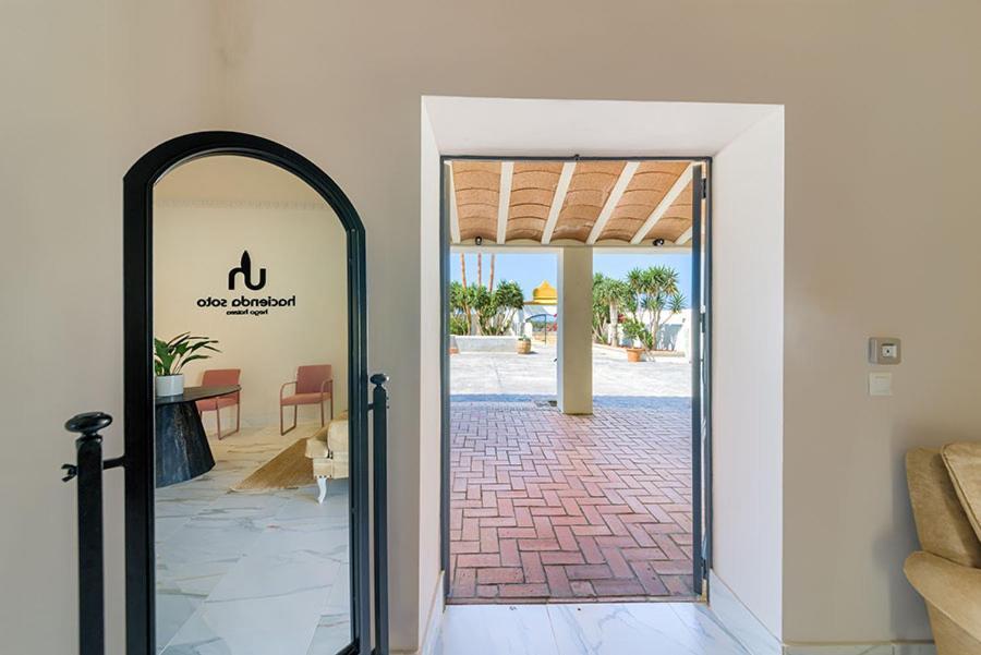 Hacienda Soto-Hego Haizea Chiclana de la Frontera Εξωτερικό φωτογραφία